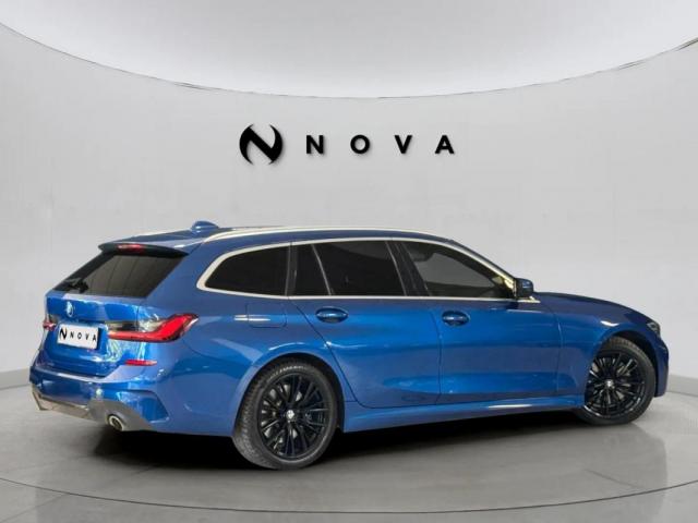 Bmw 320d Touring image 5