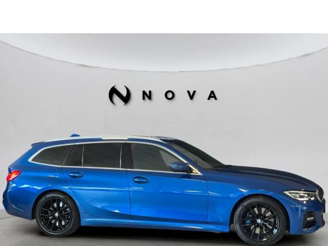 Bmw 320d Touring image 9