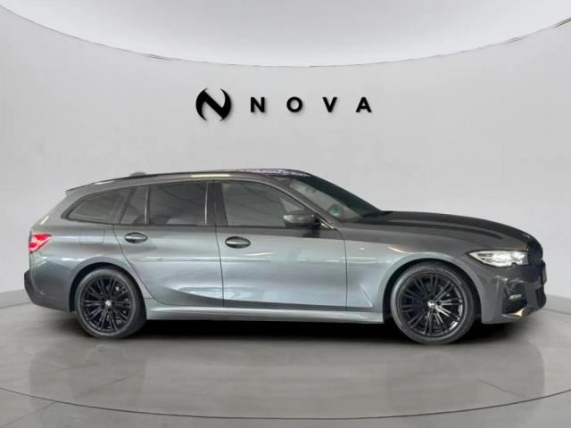 Bmw 320d Touring image 1