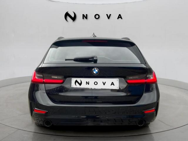 Bmw 320d Touring image 9