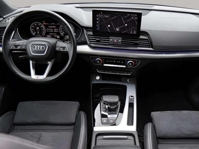 Audi Q5 image 1