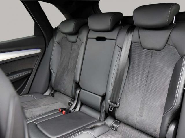 Audi Q5 image 9