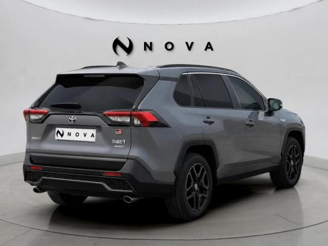 Toyota Rav4 image 4