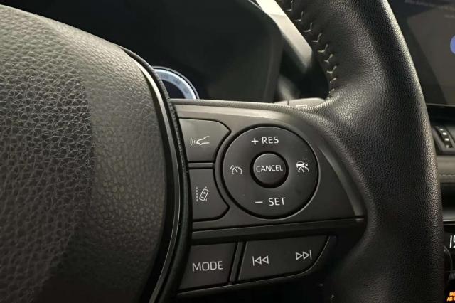 Toyota Rav4 image 7
