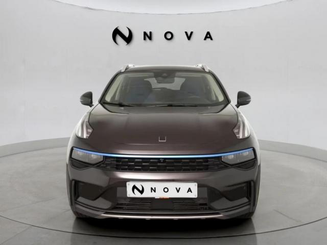 Lynk & Co 01 image 6