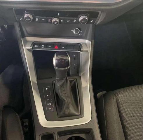 Audi Q3 image 4