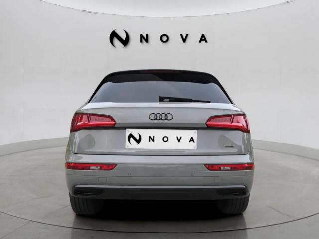 Audi Q5 image 1