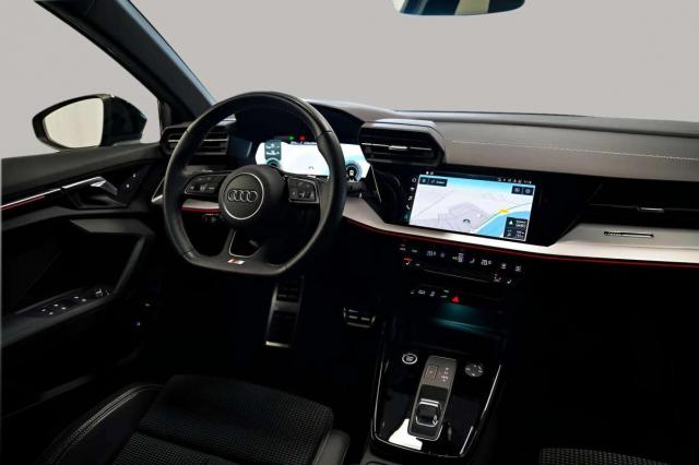 Audi A3 image 2