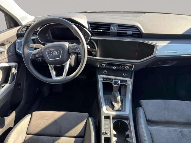 Audi Q3 image 1