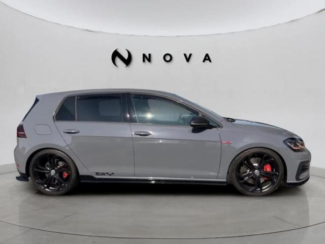 Volkswagen Golf image 9