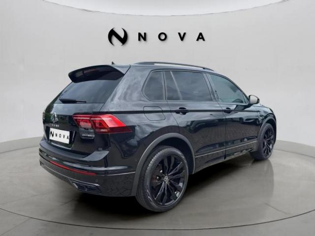 Volkswagen Tiguan image 8