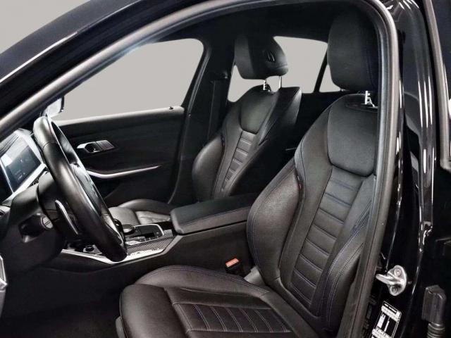 Bmw 320 image 6