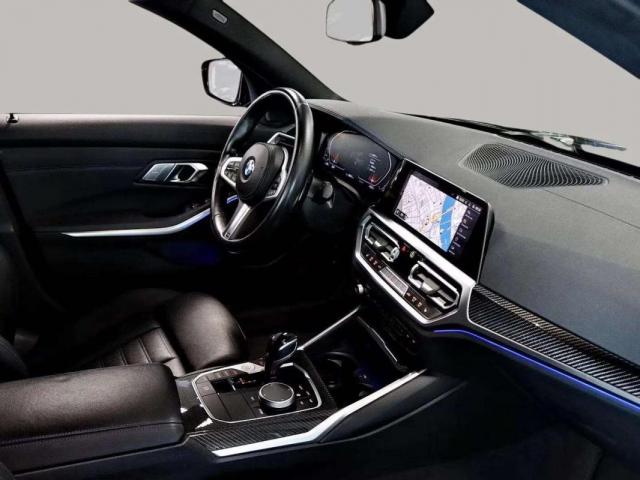 Bmw 320 image 3
