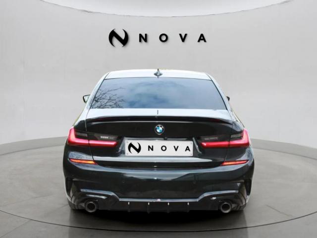 Bmw 330 image 3