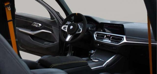 Bmw 330 image 1