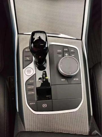Bmw 320 image 7