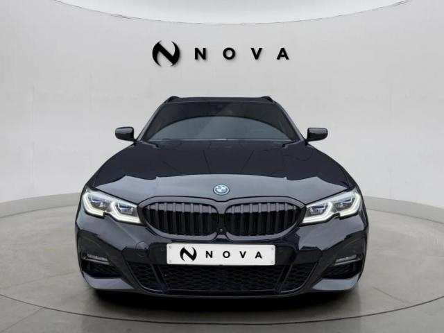 Bmw 330e image 1