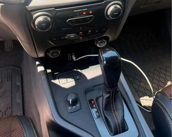 Ford Ranger image 8
