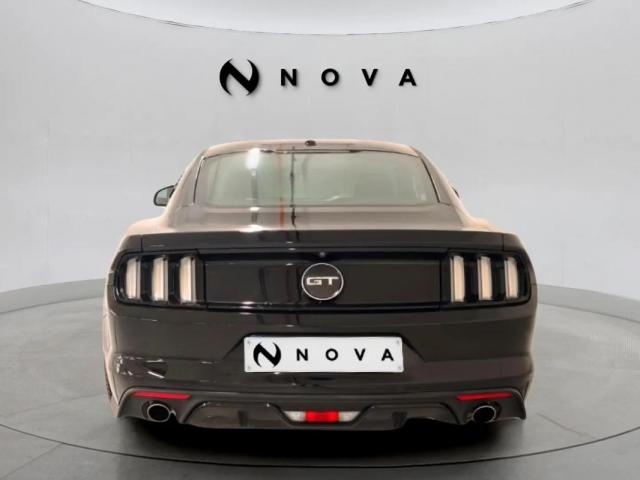 Ford Mustang image 2