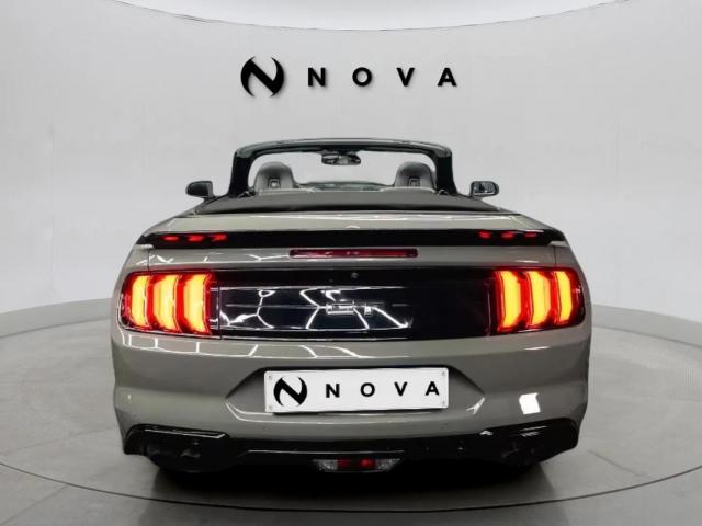 Ford Mustang image 4