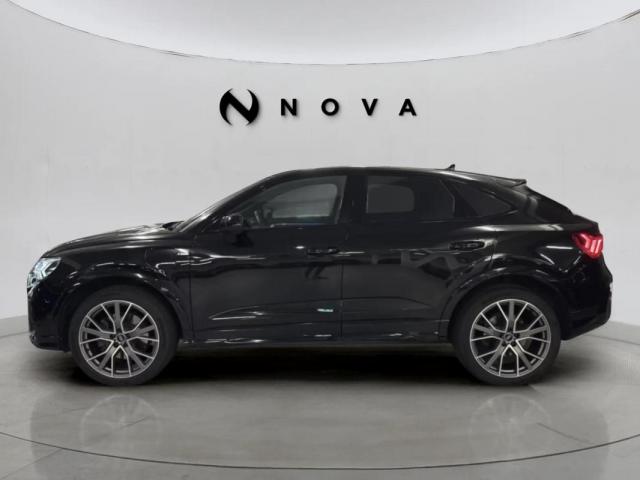 Audi Q3 image 7