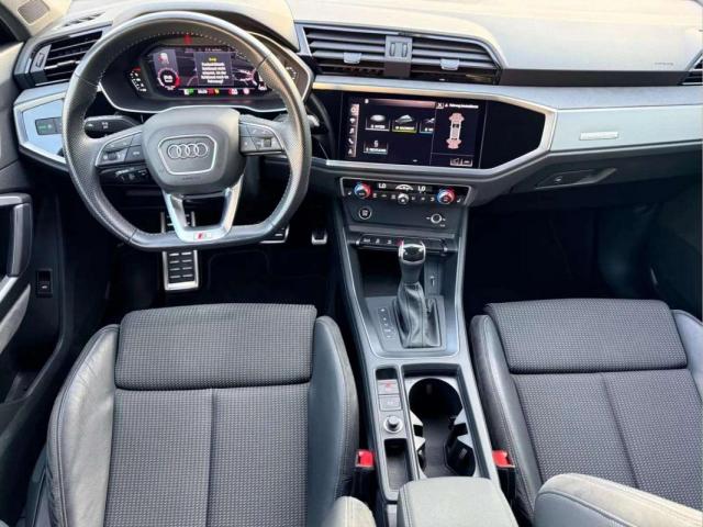 Audi Q3 image 6