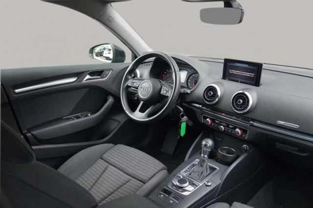 Audi A3 image 2