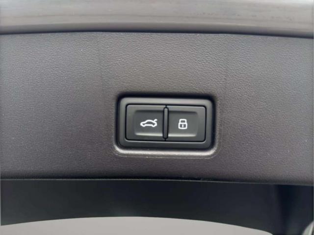 Audi Q4 E-Tron image 2