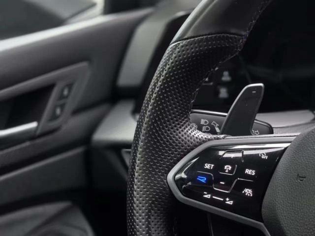 Volkswagen Golf image 7