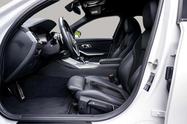 Bmw 330 image 6