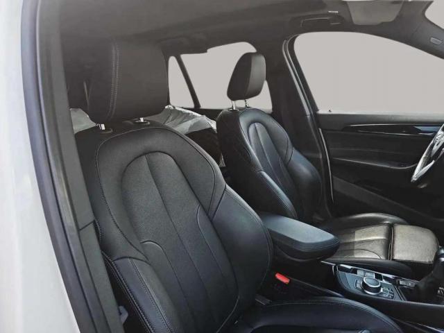 Bmw X1 image 2