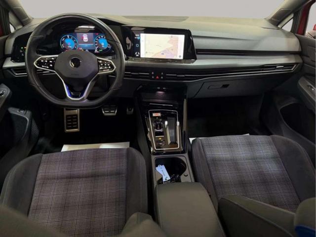Volkswagen Golf image 6