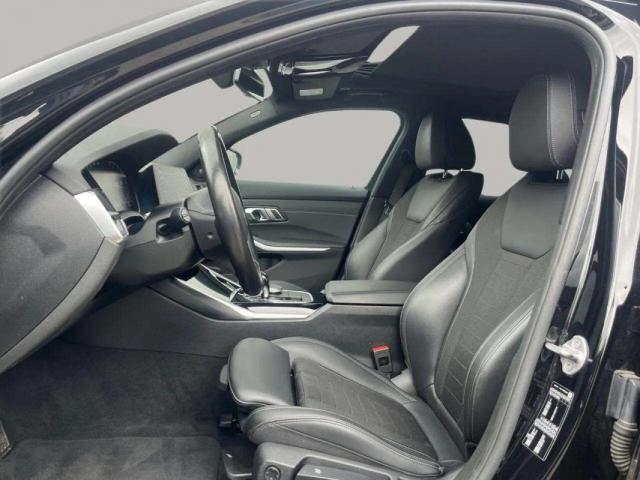 Bmw 320 image 6
