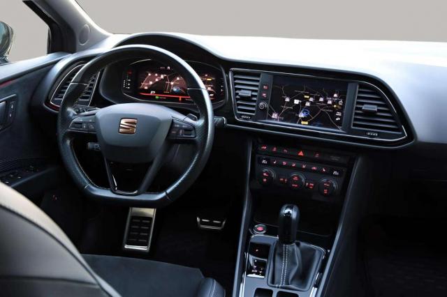 Seat Leon image 8