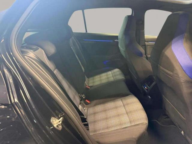 Volkswagen Golf image 2