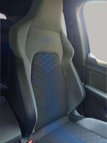 Volkswagen Golf image 5