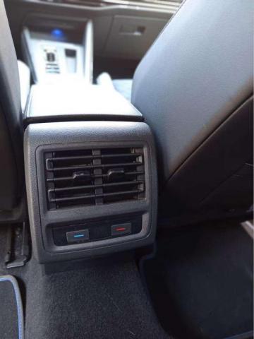 Volkswagen Golf image 2