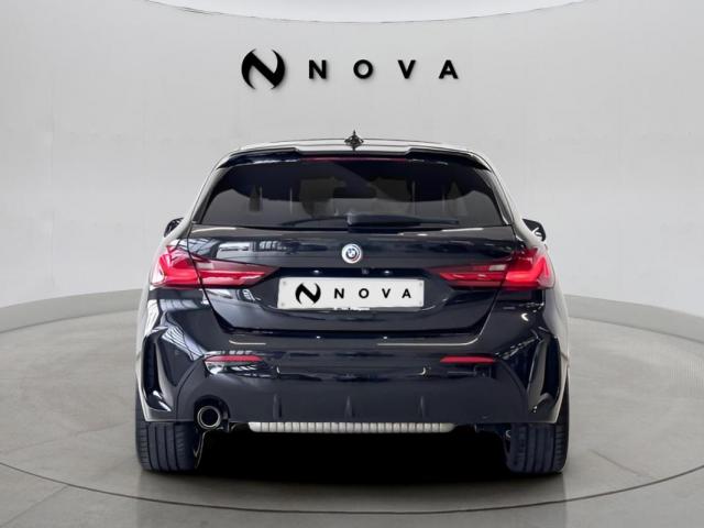 Bmw 118 image 9