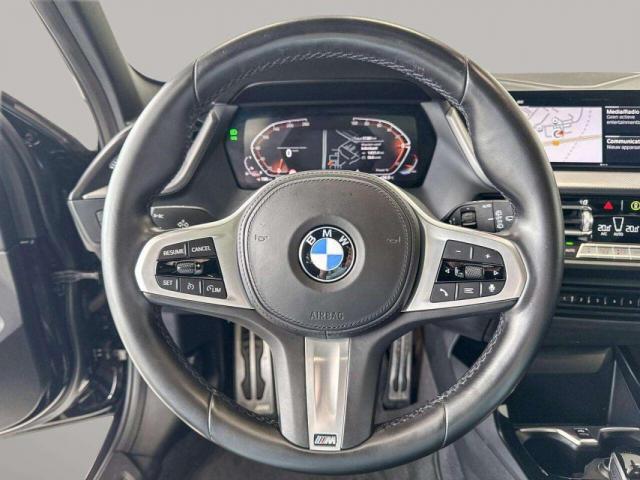 Bmw 118 image 3