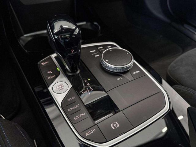 Bmw 118 image 6