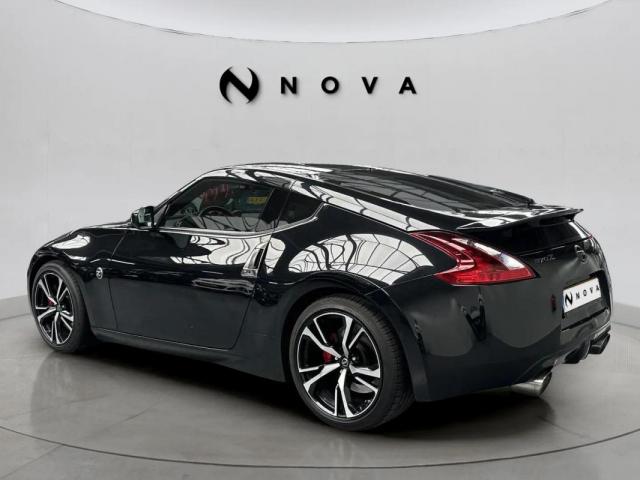 Nissan 370z image 1