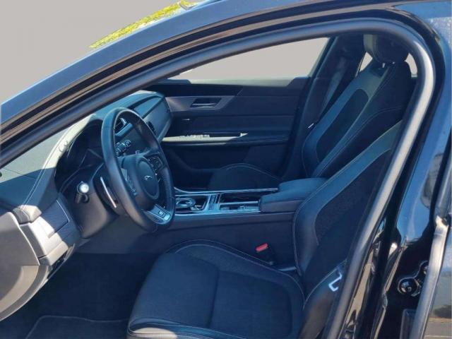 Jaguar Xf image 6