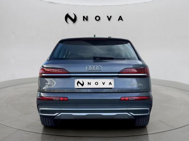 Audi Q7 image 8