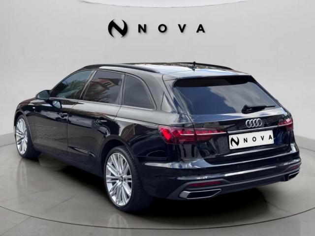 Audi A4 image 2