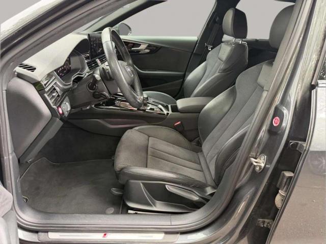Audi A4 image 2
