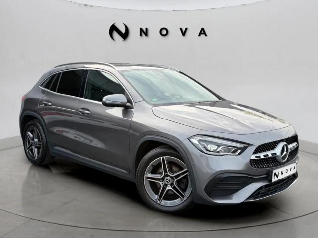 Mercedes Benz Gla 200 Amg Line 163ch O Carplay Sièges Chauffants Attache Remorque
