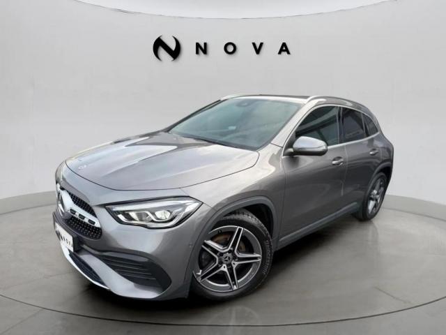 Mercedes Benz Gla image 2