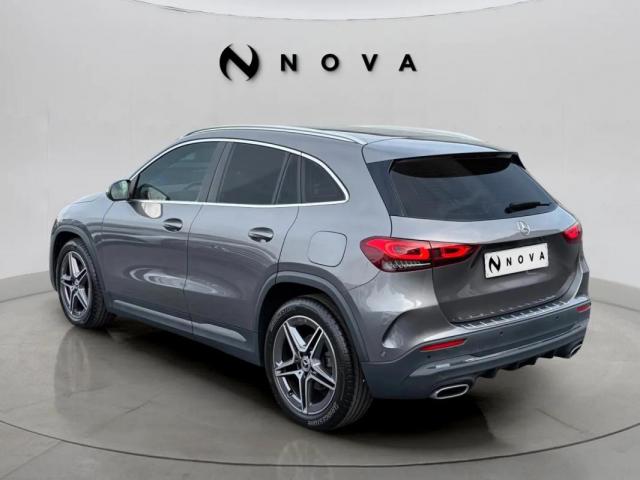 Mercedes Benz Gla image 6