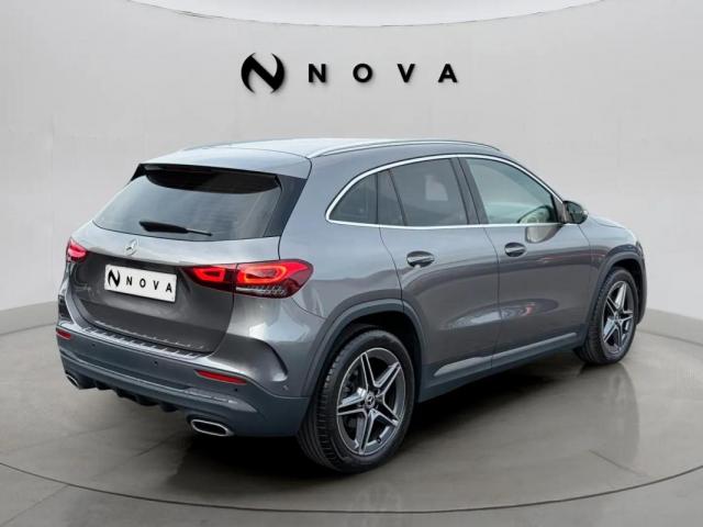 Mercedes Benz Gla image 7
