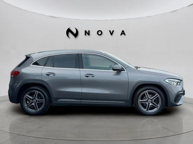 Mercedes Benz Gla image 3